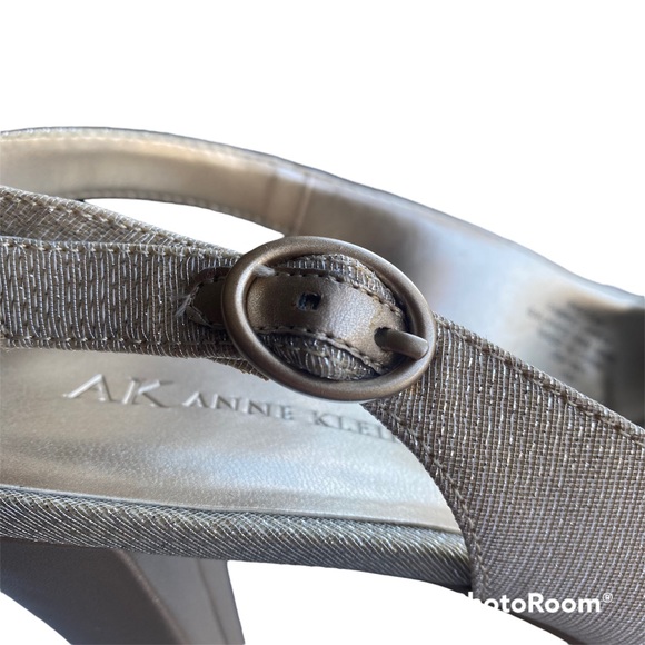 AK Anne Klein Womens Toe Slingback Akessa Light Gold - Picture 9 of 12